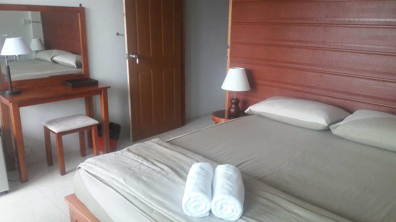 Savika Guesthouse Ranong Exterior photo