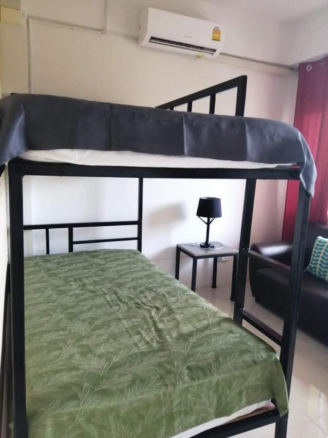 Savika Guesthouse Ranong Exterior photo