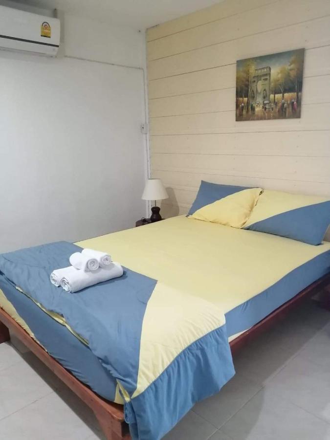 Savika Guesthouse Ranong Exterior photo