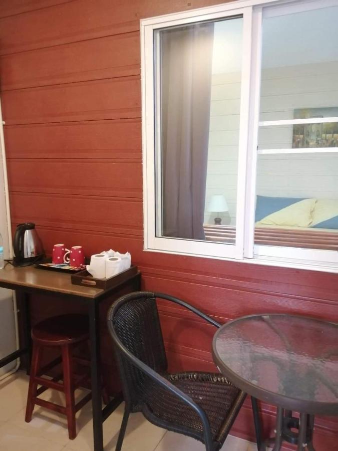 Savika Guesthouse Ranong Exterior photo
